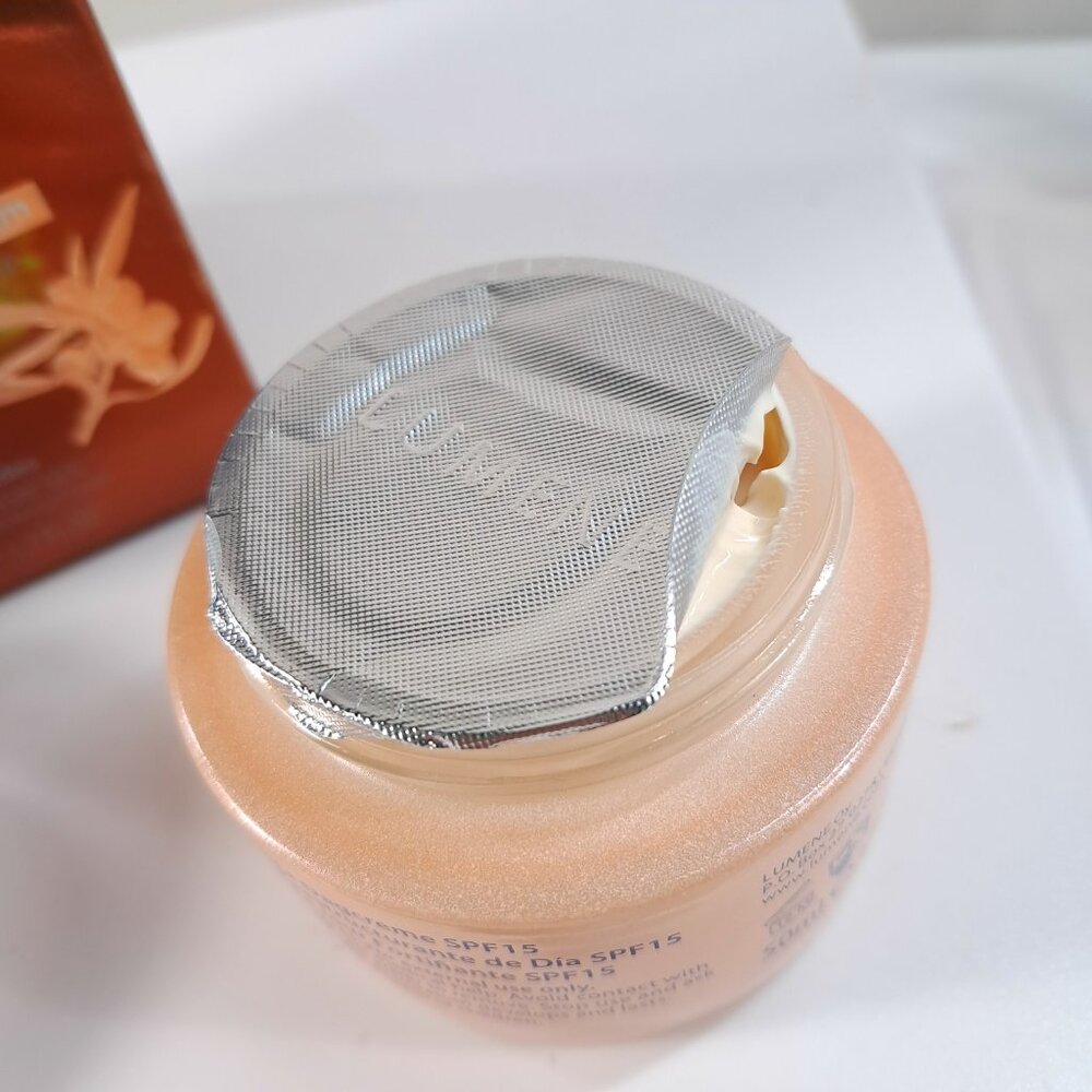 Lumene Restructuring Day Cream With Nourishing Arctic Sea Buckhorn SPF 15 READ - Picture 8 of 9